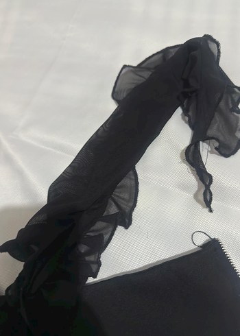 Siyah Straplez Fırfırlı Gotik Bustiyer - Görsel 4