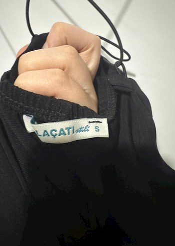 Siyah V Yaka İnce Askılı Uzun Elbise - Görsel 3