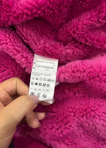 Pembe içi kürklü kız çocuğu mont - Görsel 3