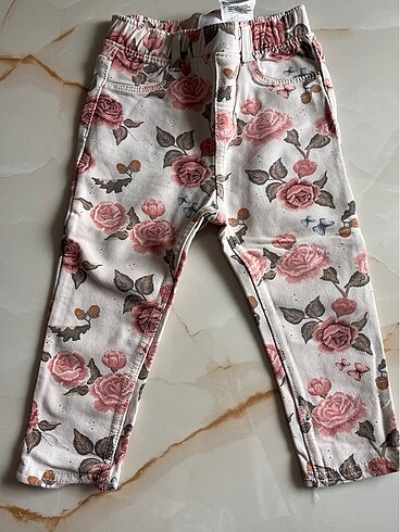 H&M çiçekli pantolon - Görsel 2