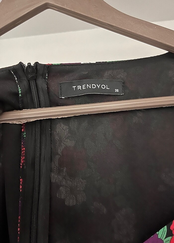Trendyol elbise - Görsel 3