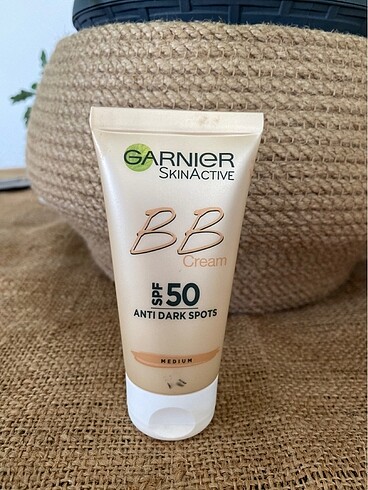 Garnier bb krem medium