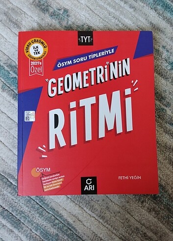 Arı ÜçDörtBeş Geometrinin Ritmi