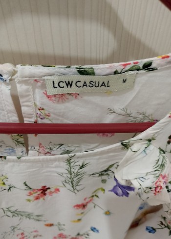 Beyaz Çiçek Desenli bluz - Görsel 5