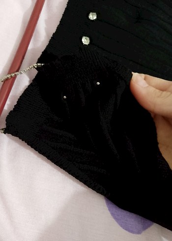 taşlı askılı bluz - Görsel 6