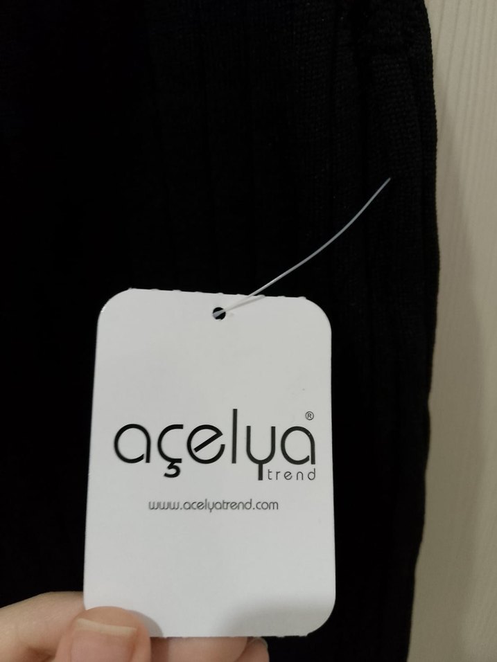 taşlı askılı bluz - Görsel 2