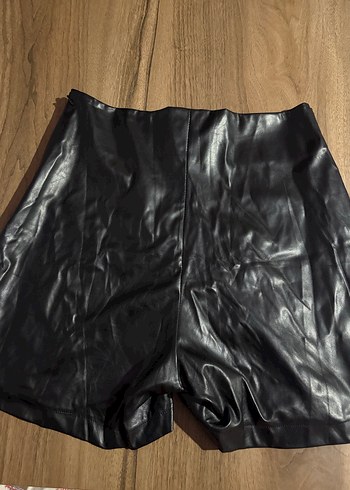 Düğmeli Siyah Deri Mini Etek - Görsel 4