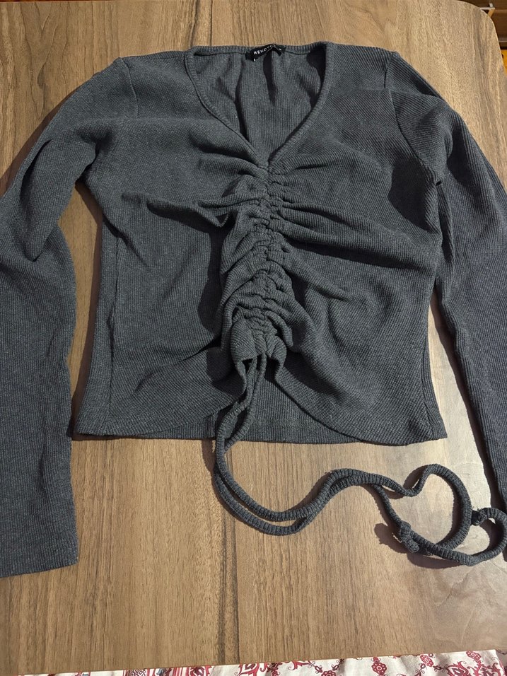 Gri V Yakalı Uzun Kollu Triko Bluz - Görsel 2