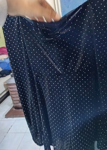 Uzun Kollu Siyah Puantiyeli Midi Elbise - Görsel 3