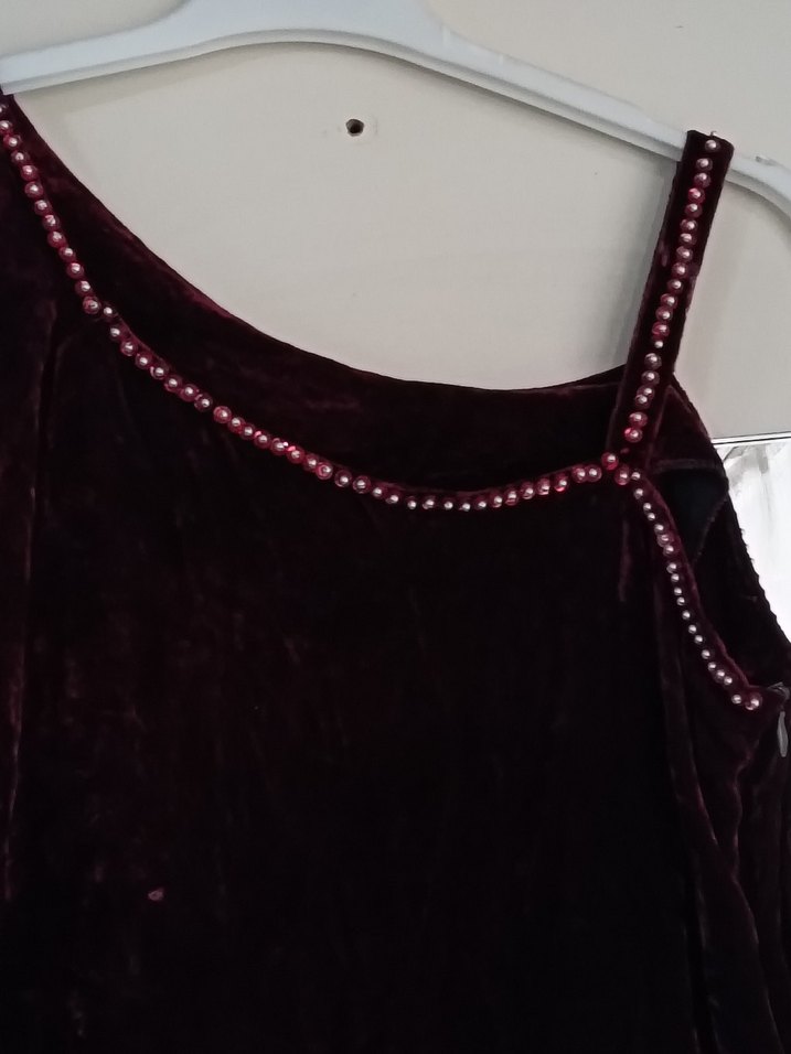 Boncuk İşlemeli Bordo kadife Uzun Gece Elbisesi - Görsel 3