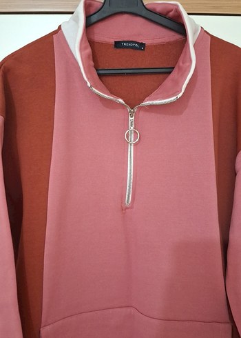 m Beden sweatshirt