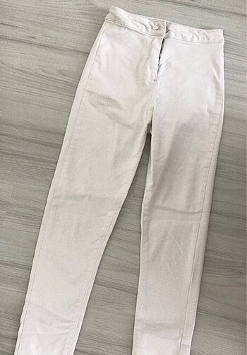 Beyaz Dar pantolon ( karol)