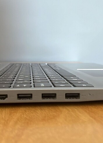ACİL SATILIK ????Lenovo IdeaPad İ5 Laptop