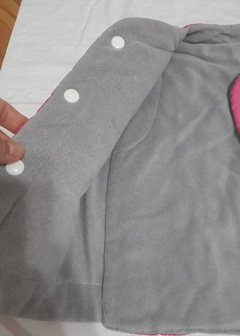 Kız Çocuk Pembe Düğmeli Yelek - Görsel 2