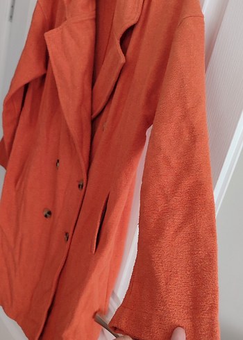 Düğmeli Uzun Kadın Bej Palto - Görsel 3