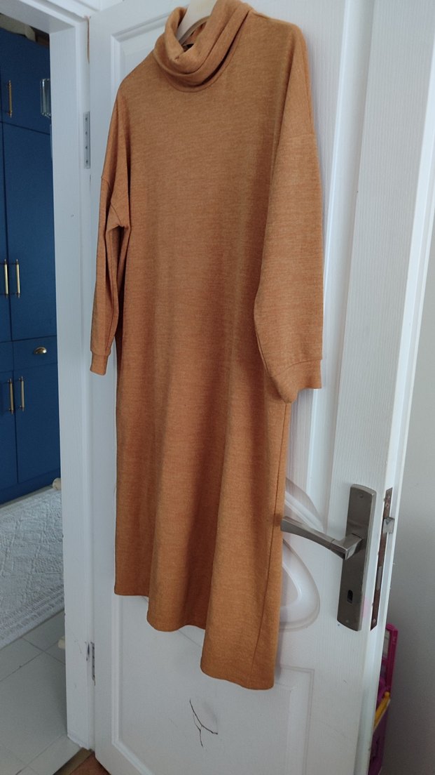 Bej Kadın Uzun Yün Elbise Yüksek Yaka - Görsel 2