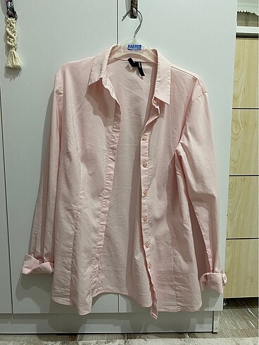 Defacto pembe ve mavi gömlek