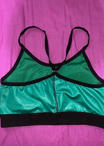 Yeşil Spor Sütyeni Siyah Detaylı - Görsel 4