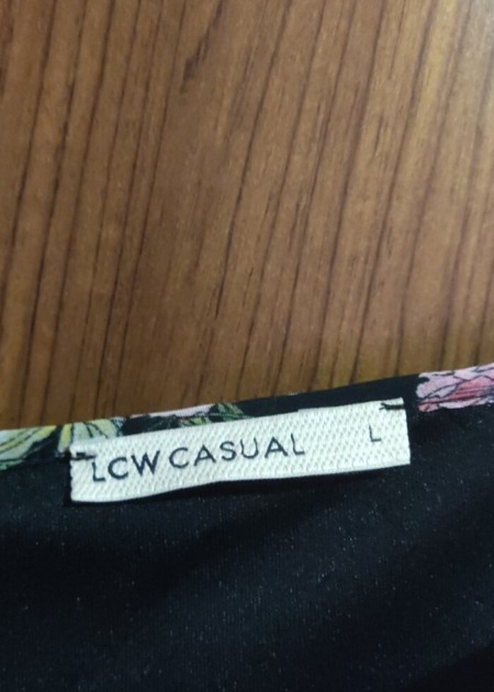 Çiçekli elbise  - Görsel 5