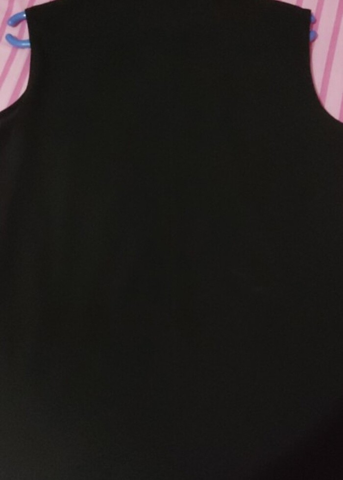 Siyah gömlek  - Görsel 4