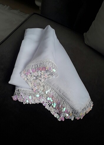 Armine Pullu yazma