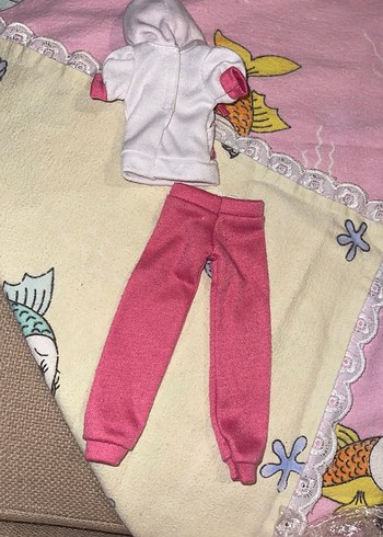 Barbie Barbie takım