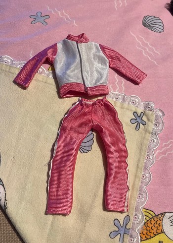  Beden Barbie Erkek Kıyafeti