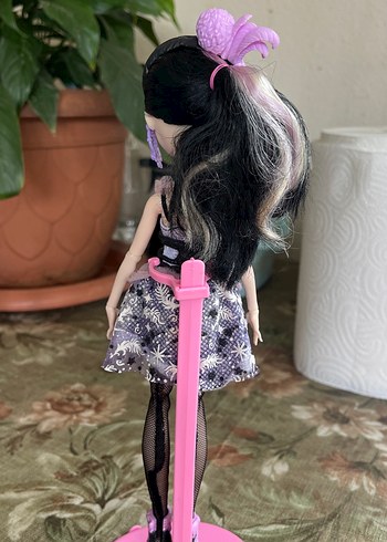 Beden Ever After High