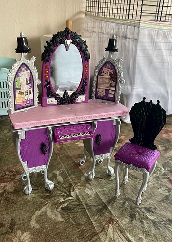 Ever After High