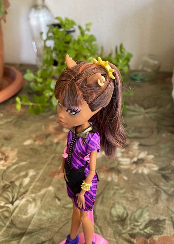 Monster High Mor Kız Bebek - Görsel 4