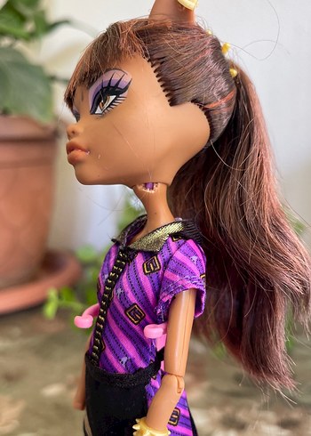 Monster High Mor Kız Bebek - Görsel 3