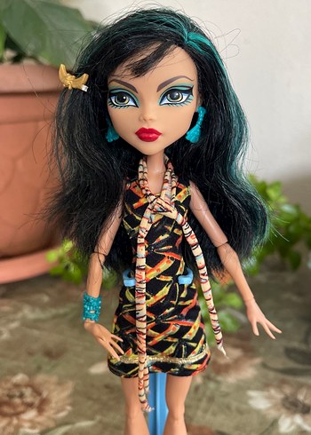 Monster High Monster High Çok Renkli Bebek