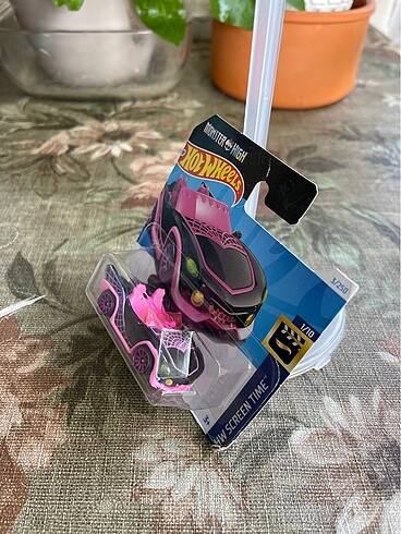  Beden Renk Monster high