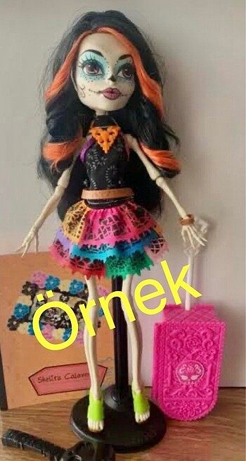  Beden Monster high