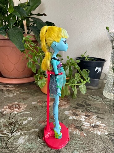  Beden Monster high