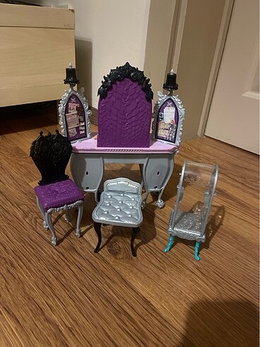 Beden Ever After high