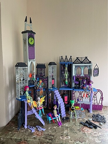 Monster High Evi