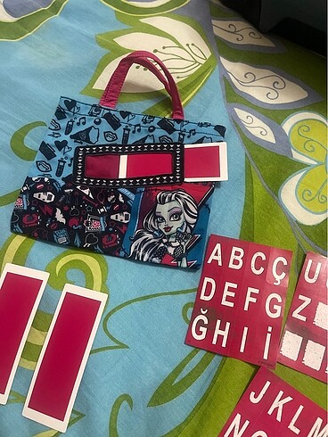 Beden Renk Monster high