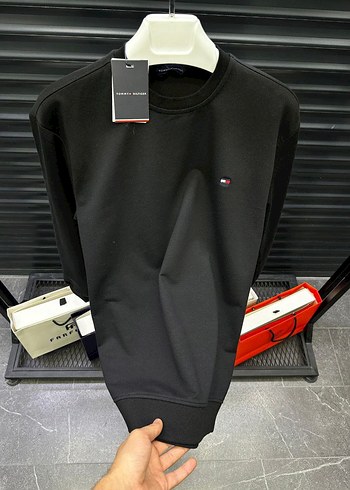 Siyah Erkek Regular Fit Sweatshirt
