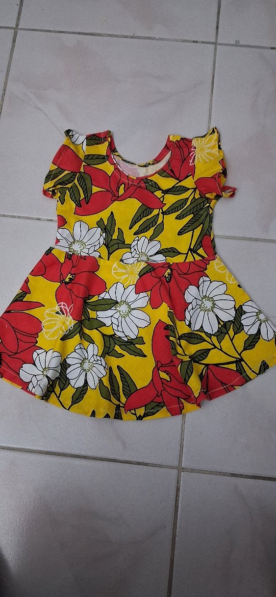 Sarı Çiçekli Kısa Kollu Kız Elbisesi - Görsel 2