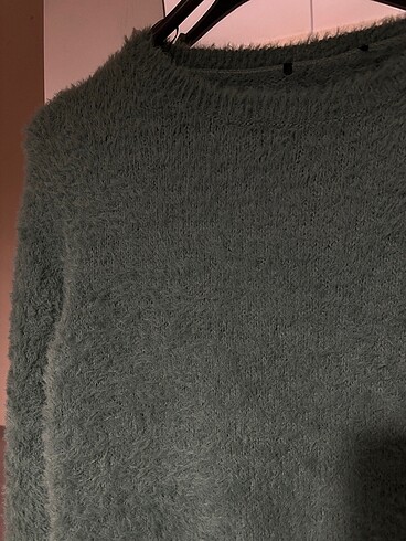 H&M Yumoş mint yeşili kazak