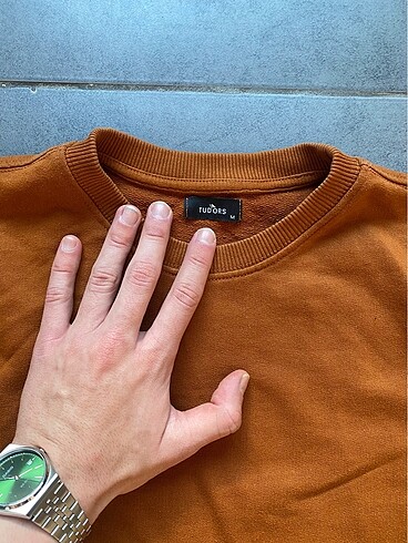 Zara Tudors Turuncu Sweatshirt