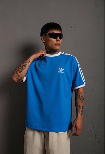 Adidas Oversize T-Shirt