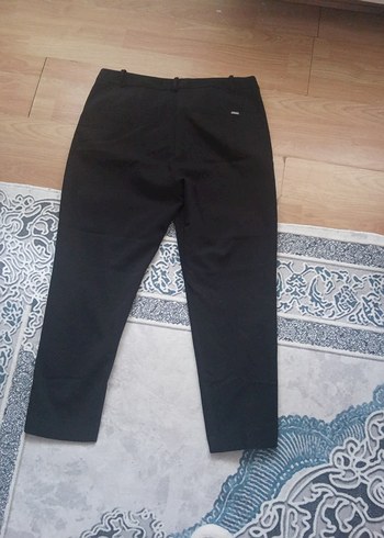 LC Waikiki Kadın Siyah Kumaş Pantolon, Normal Boy, Tokalı