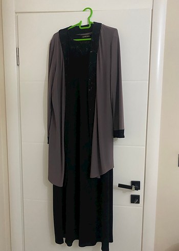 Gri Uzun Kollu Gevşek Kesim Kadın Giyisi - Görsel 5