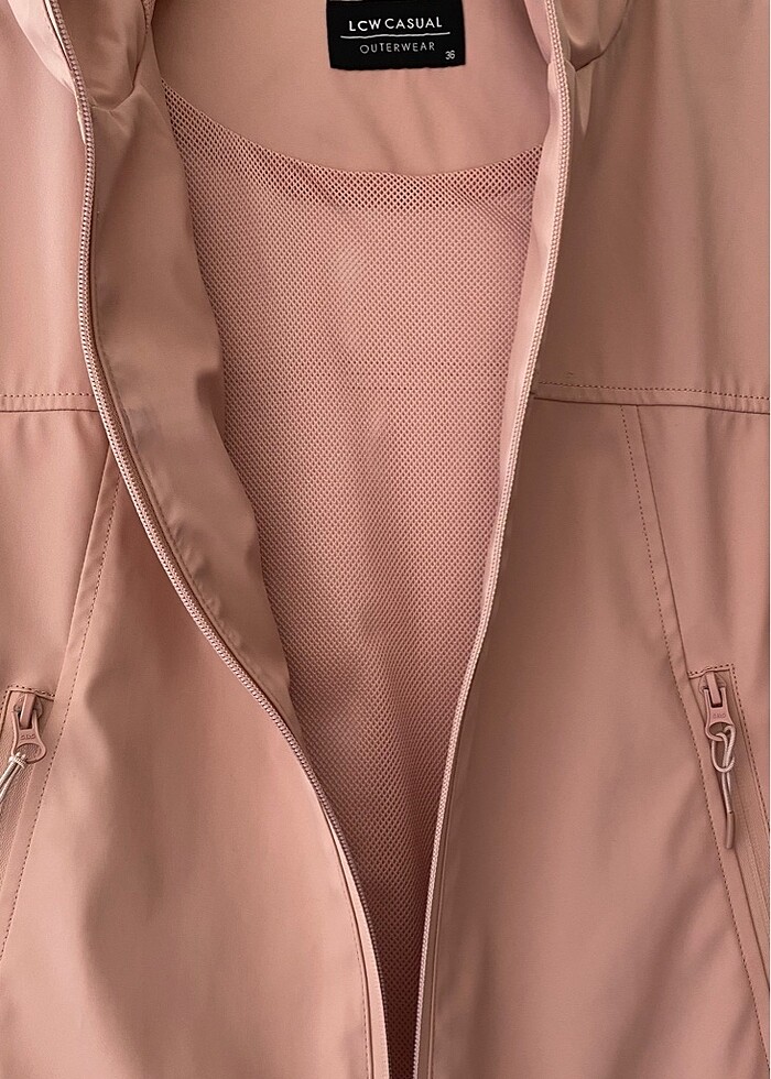 Pembe yağmurluk - Görsel 2