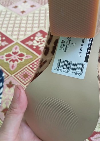 Zara Leopar Desenli Süet Kadın Dolgu Topuk Bot