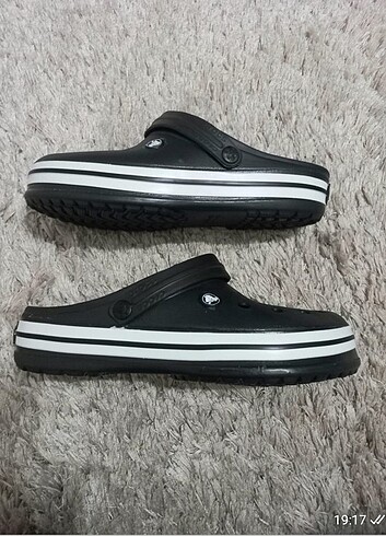 Crocs Terlik Yeni Sezon Etiketli 