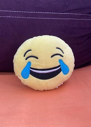 Emoji peluş
