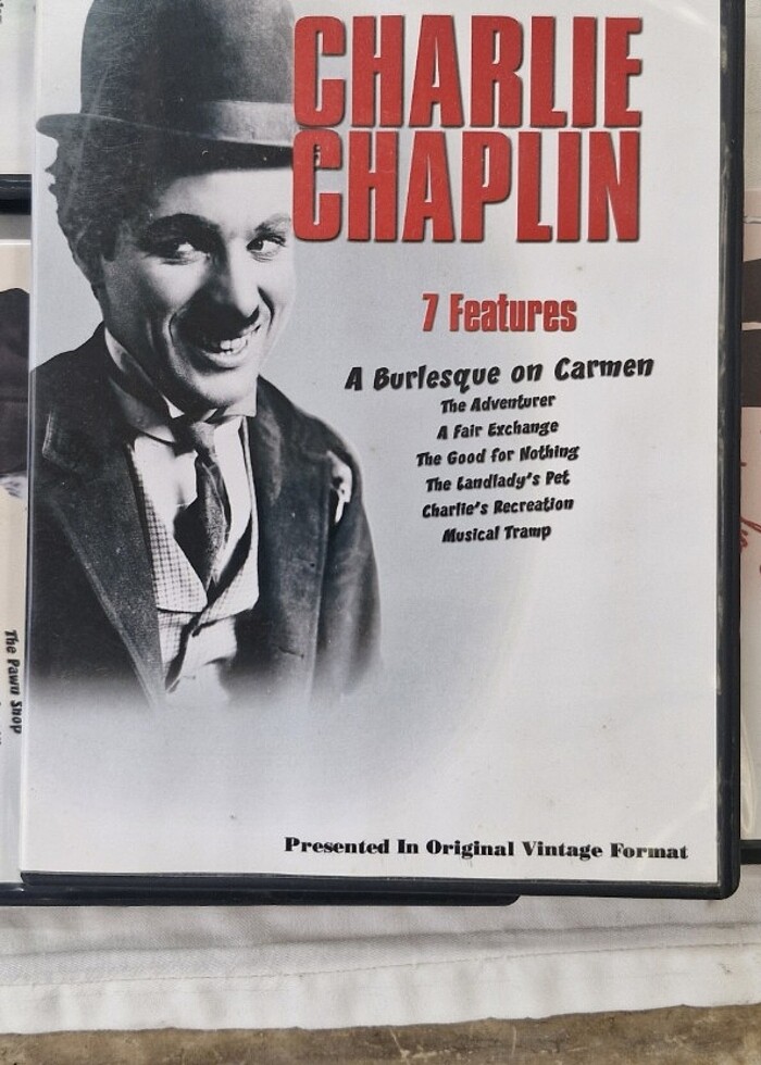 Charlie chaplin dvd set  - Görsel 2